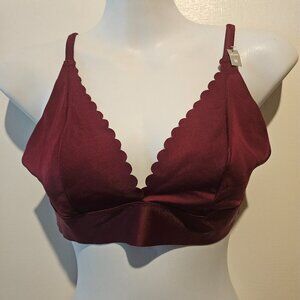Victoria's secret Bound Pink scalloped bralette